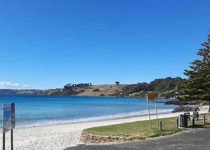 Blue Boat Harbour Beach Apartment