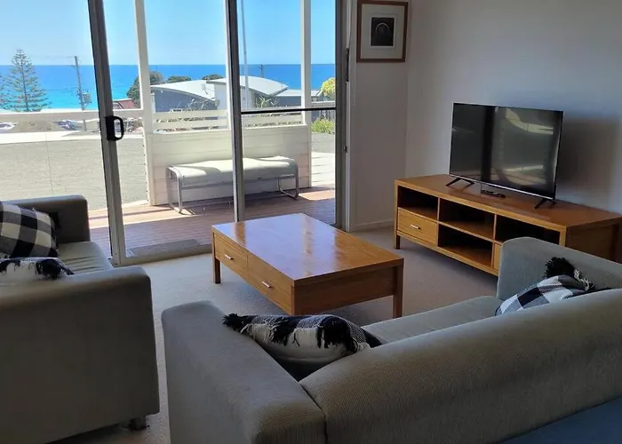 Blue Boat Harbour Beach Apartment